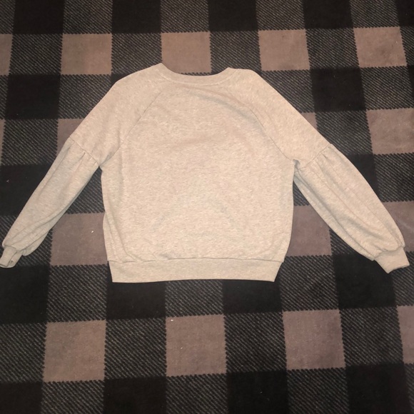 Gray sweater with ruffled sleeves - Picture 2 of 3